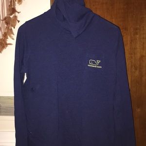 Long sleeve hooded vineyard vines shirt